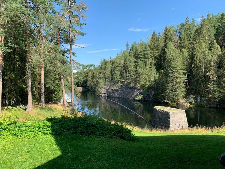Готель Vrangfoss Slusevokterbolig Funnemark Екстер'єр фото